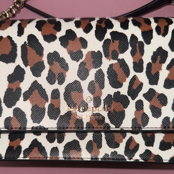 NWOTs Kate Spade Leopard Print Two Way Crossbody Bag with Gold Chain - Picture 9 of 9